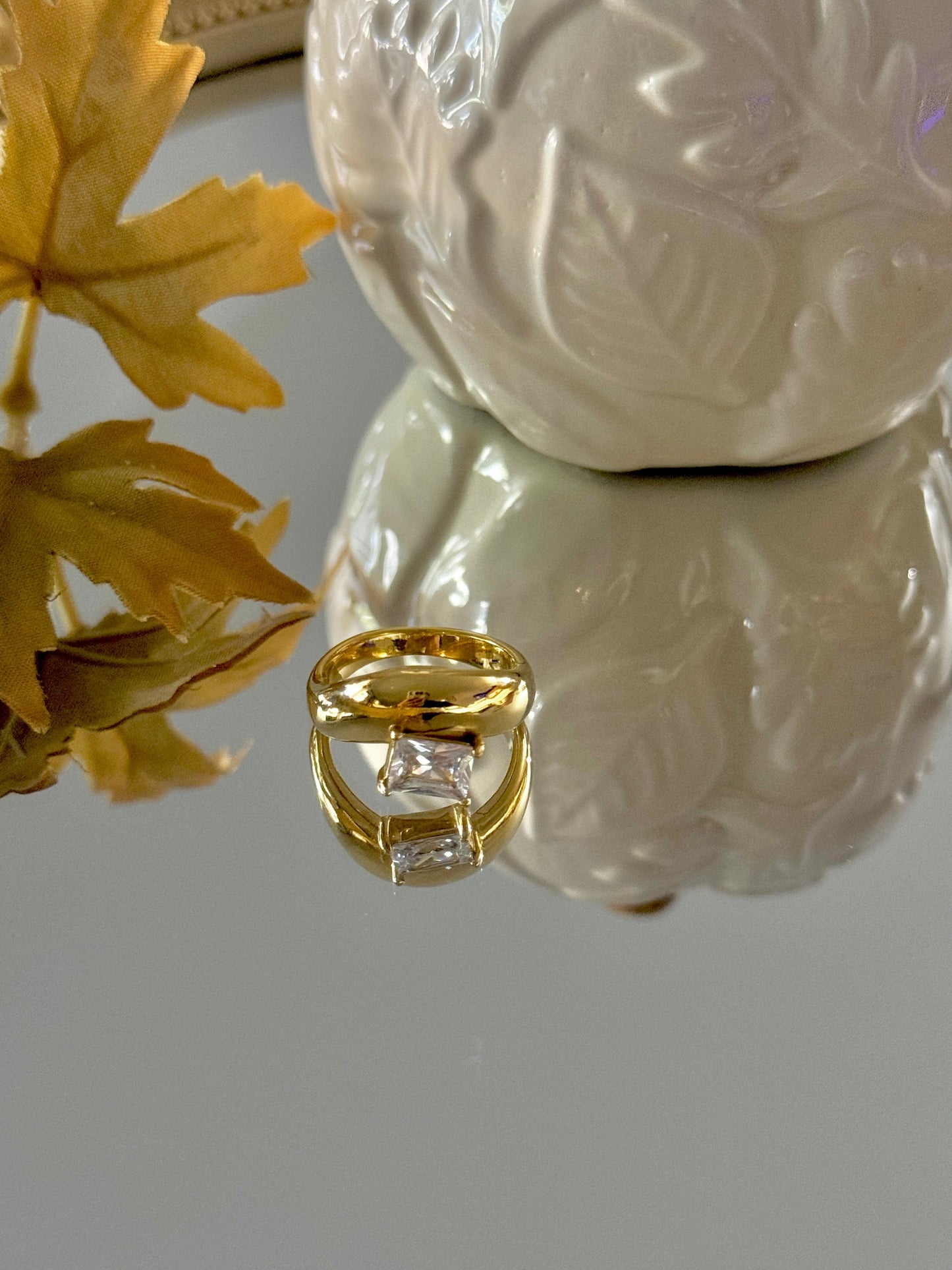 DAINTY RING